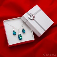 Produktová fotografie - dárková sada s přívěsky Swarovski Elements, hruška, crystal bermuda blue / stříbro AG925 (© Jan Jirouš)